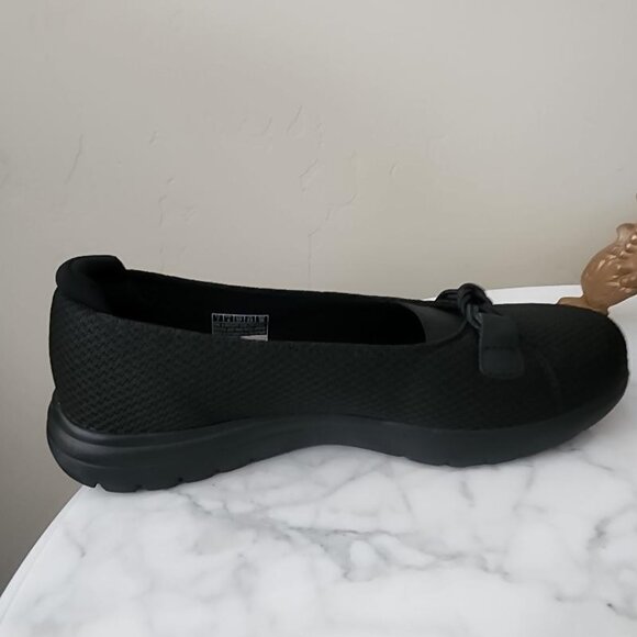 Women's Skechers On-the-GO Flex Peony Air Cooled GOGA MAT - Picture 15 of 16